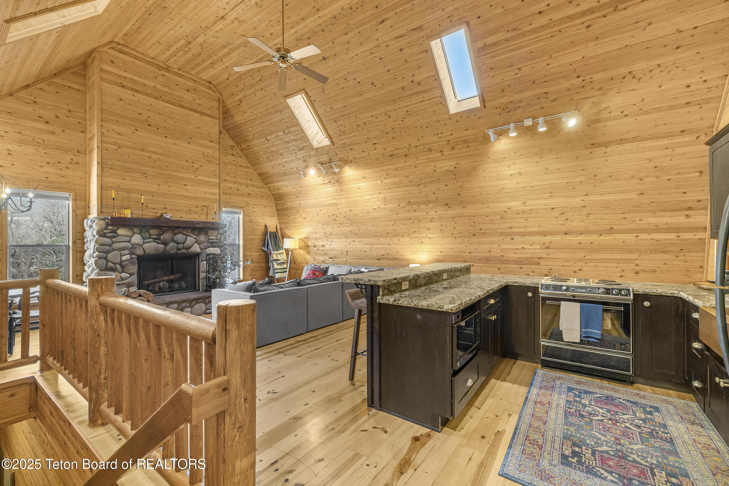 Swan Valley, Idaho 83449, United States, 2 Bedrooms Bedrooms, ,1 BathroomBathrooms,Residential,Active,254278