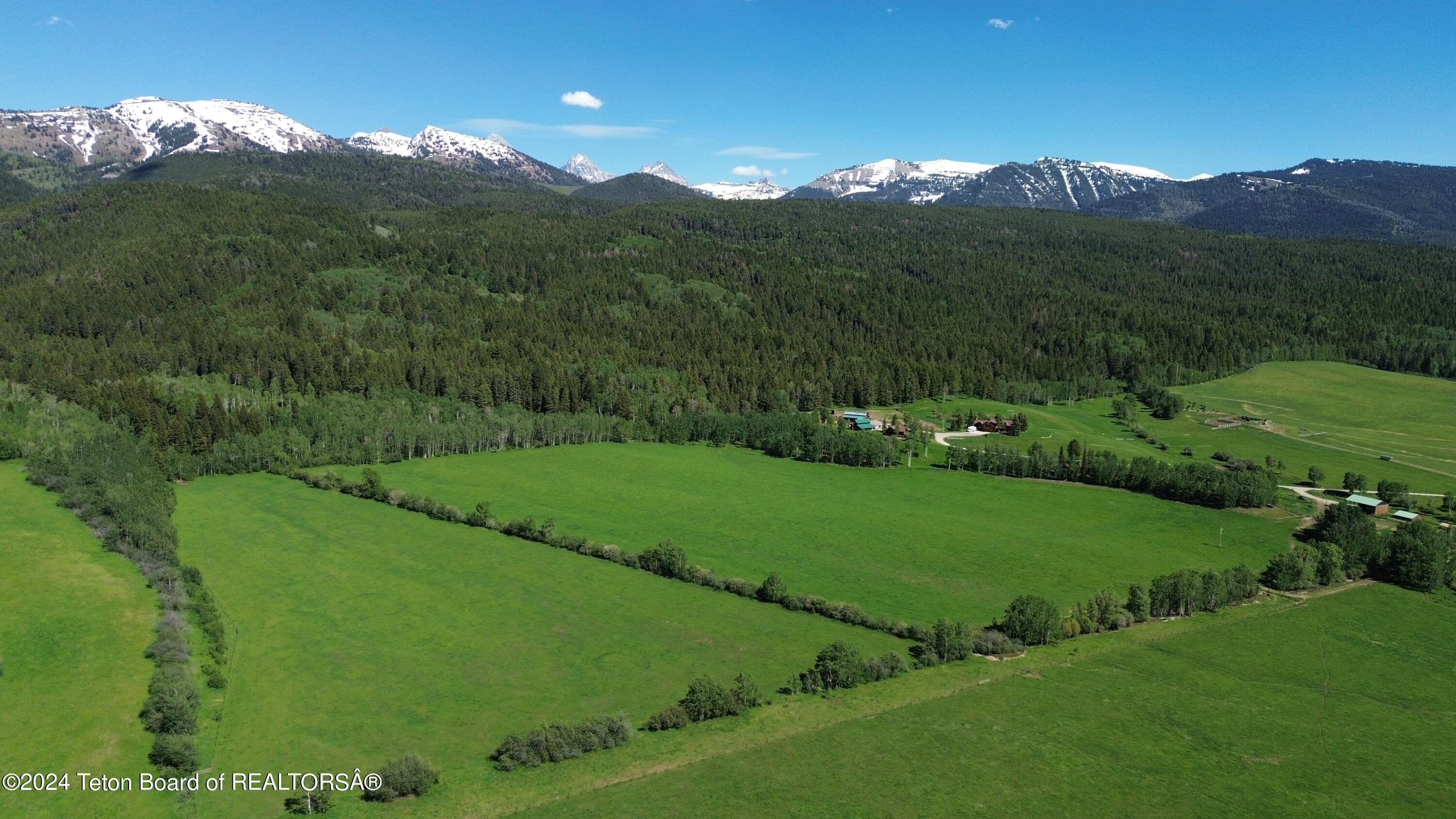 Alta, Wyoming 83414, United States, 5 Bedrooms Bedrooms, ,3 BathroomsBathrooms,Residential,Active,57456