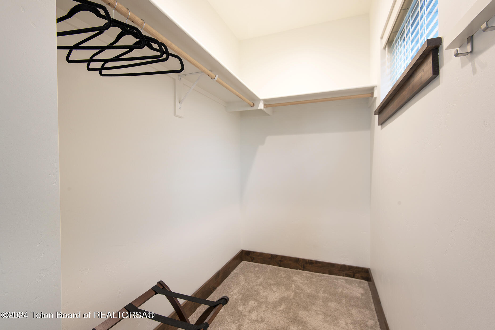 Victor, Idaho 83455, United States, 3 Bedrooms Bedrooms, ,3 BathroomsBathrooms,Residential,Active,35016