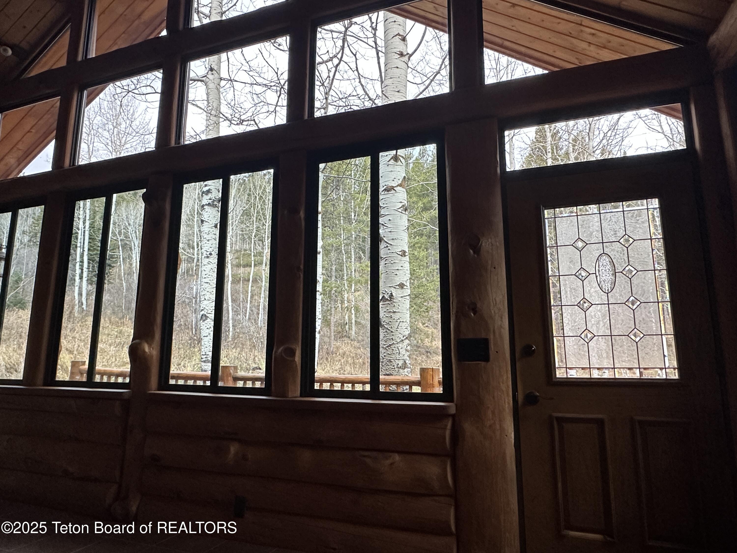 Wilson, Wyoming 83014, United States, 3 Bedrooms Bedrooms, ,2 BathroomsBathrooms,Residential,Active,226611