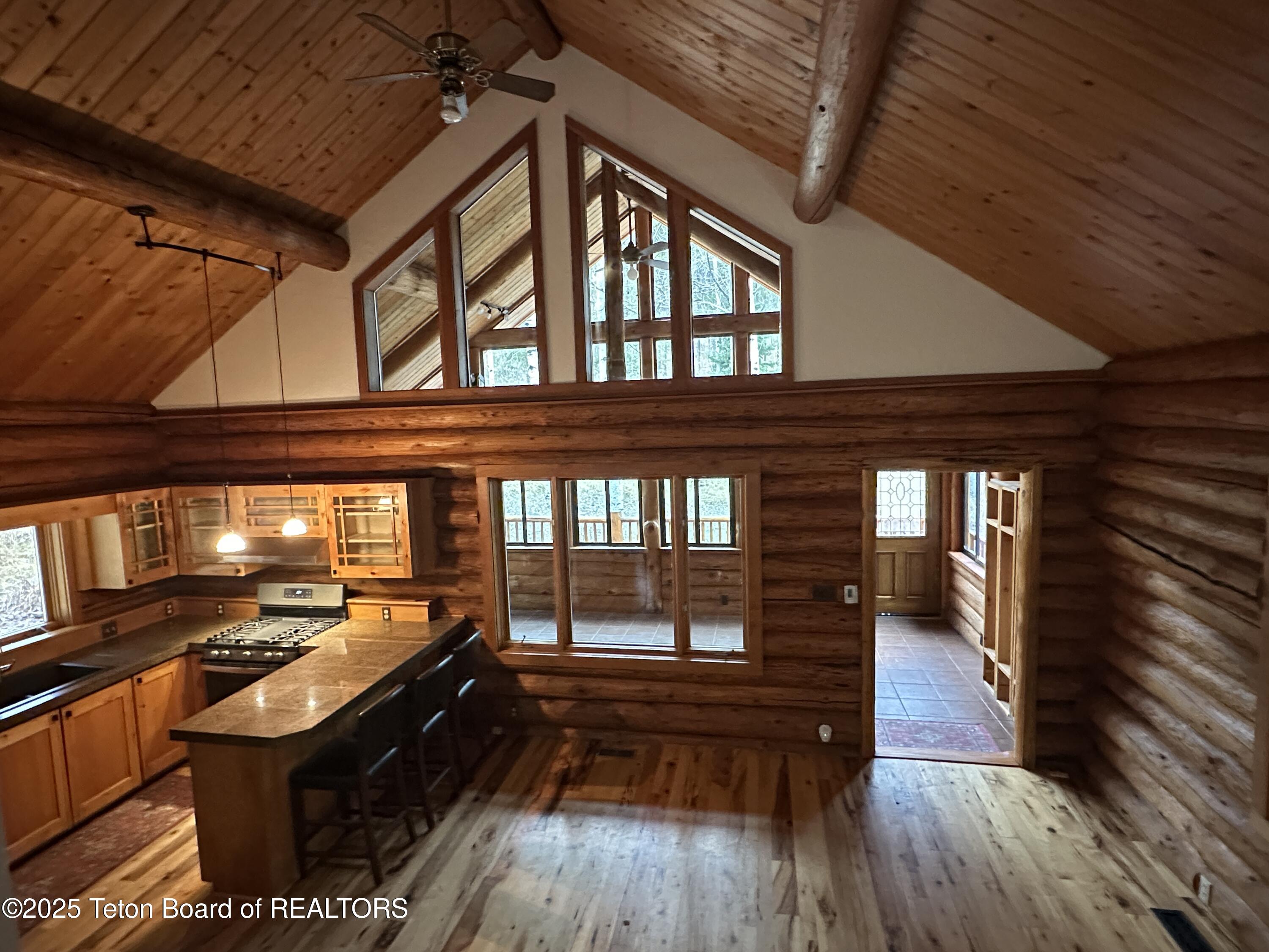 Wilson, Wyoming 83014, United States, 3 Bedrooms Bedrooms, ,2 BathroomsBathrooms,Residential,Active,226611