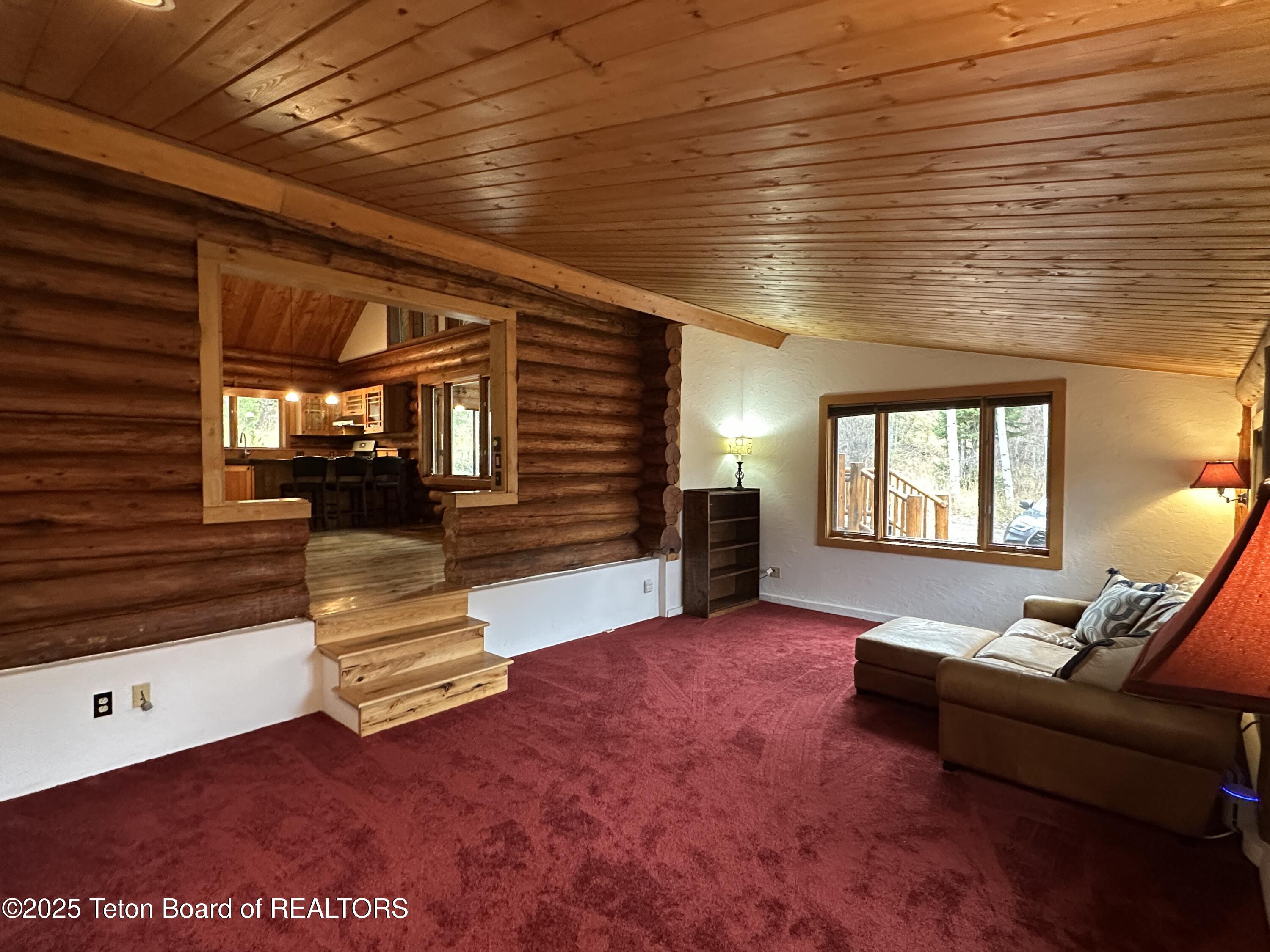 Wilson, Wyoming 83014, United States, 3 Bedrooms Bedrooms, ,2 BathroomsBathrooms,Residential,Active,226611