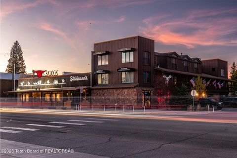 Photo of 117 W Pine Street, Pinedale, WY 82941 (MLS # 26-290)