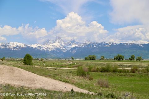 Photo of 4129 Saddle Bluff Trail, Tetonia, ID 83452 (MLS # 26-159)