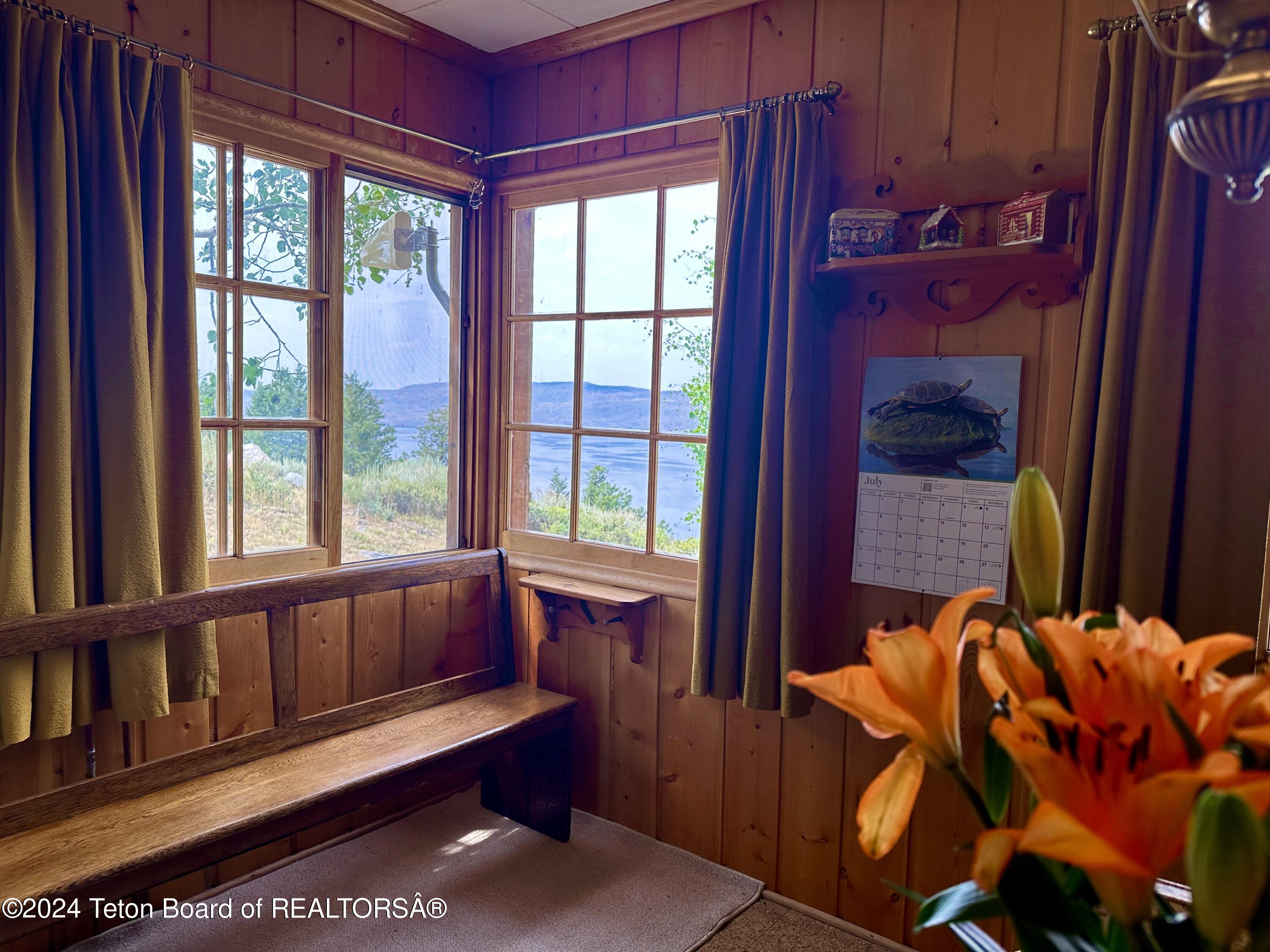 Pinedale, Wyoming 82941, United States, 2 Bedrooms Bedrooms, ,1 BathroomBathrooms,Residential,Pending,50359