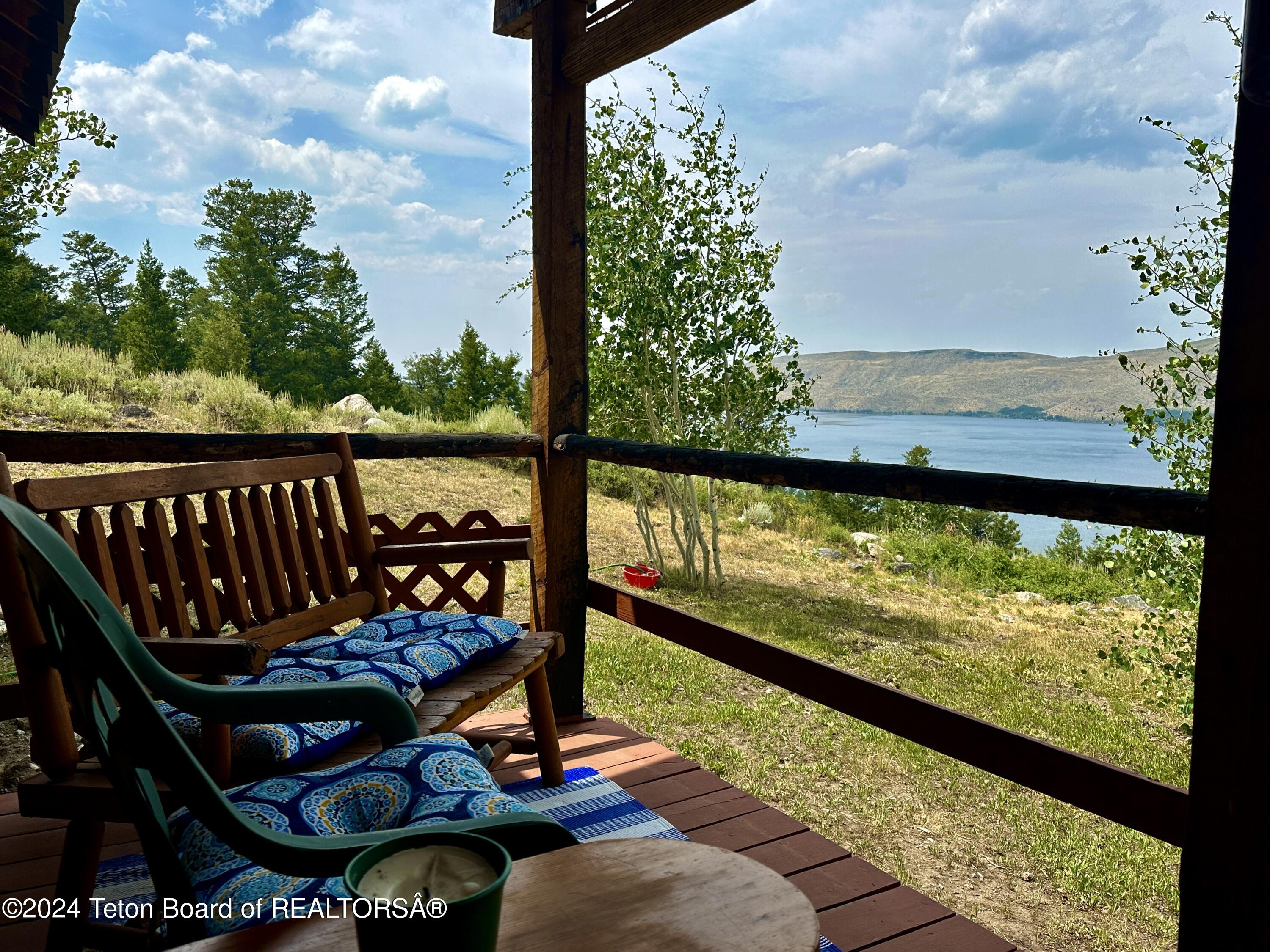 Pinedale, Wyoming 82941, United States, 2 Bedrooms Bedrooms, ,1 BathroomBathrooms,Residential,Pending,50359