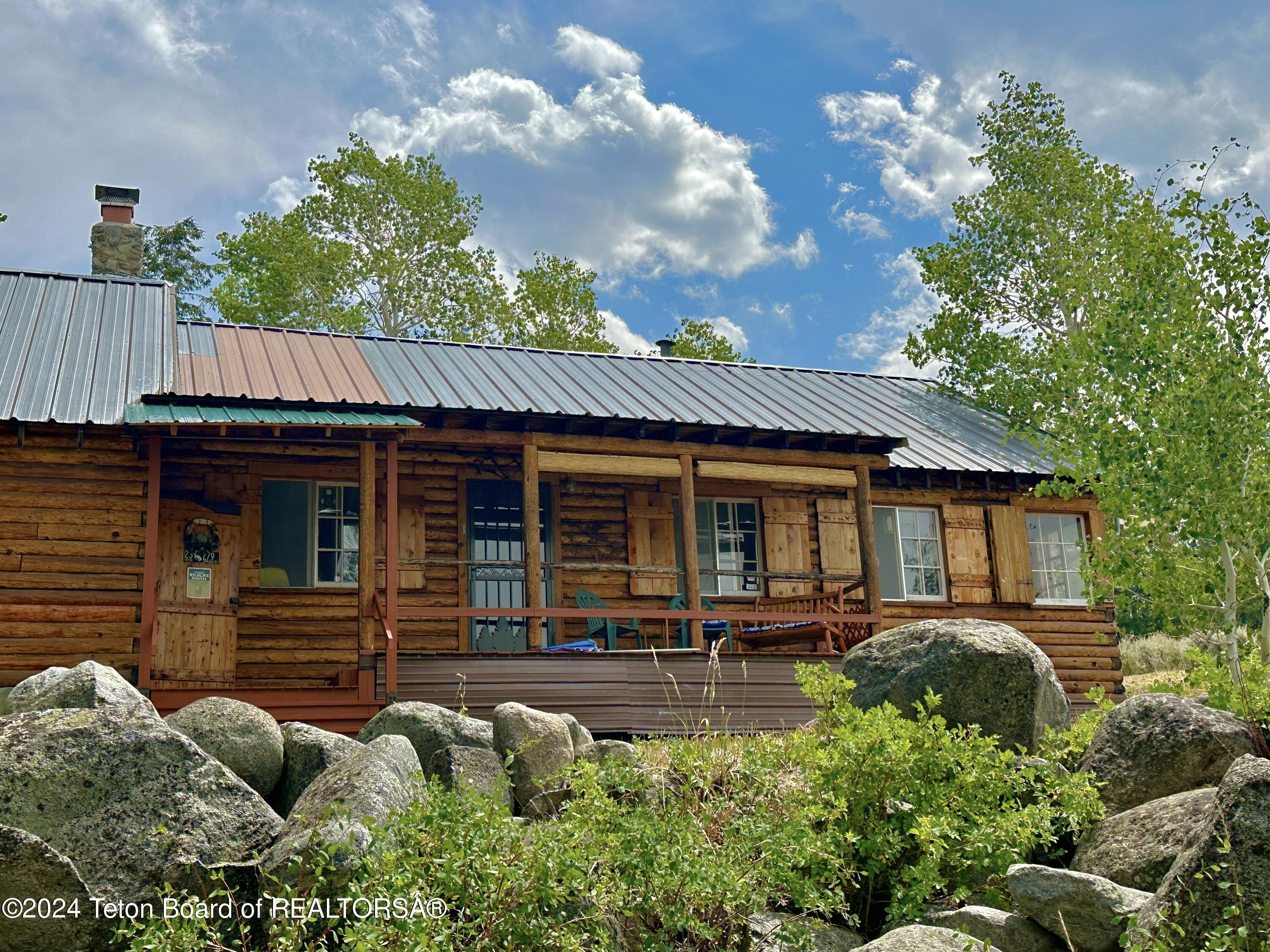 Pinedale, Wyoming 82941, United States, 2 Bedrooms Bedrooms, ,1 BathroomBathrooms,Residential,Pending,50359