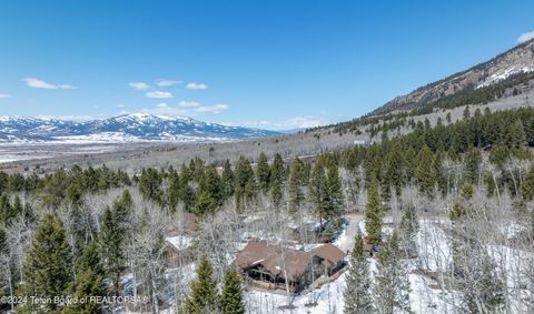332 N Forest Dr, Star Valley Ranch, WY 83127 - MLS#: 24-599