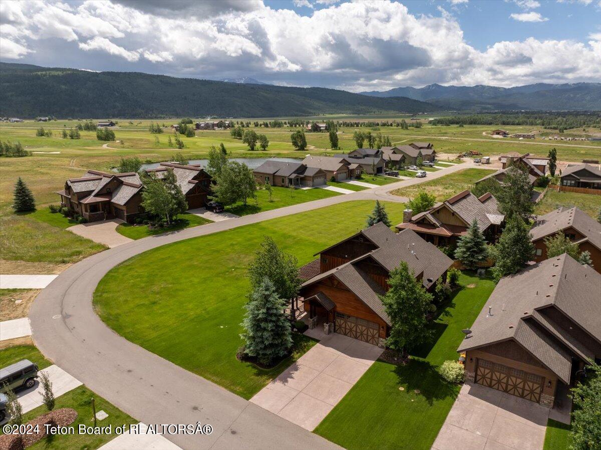 Victor, Idaho 83455, United States, 3 Bedrooms Bedrooms, ,2 BathroomsBathrooms,Residential,Active,53690