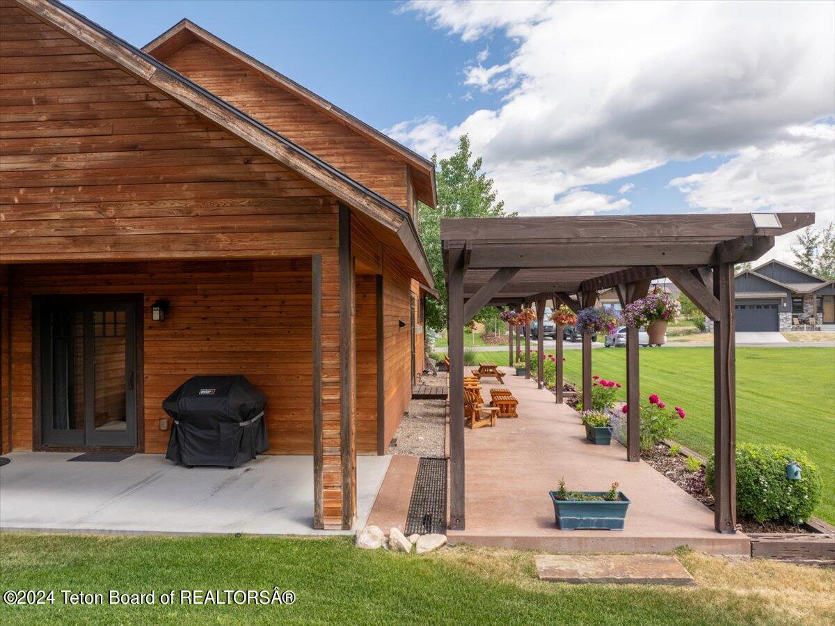 Victor, Idaho 83455, United States, 3 Bedrooms Bedrooms, ,2 BathroomsBathrooms,Residential,Active,53690