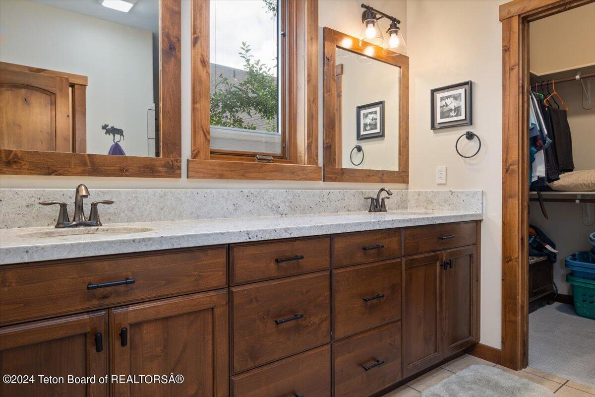 Victor, Idaho 83455, United States, 3 Bedrooms Bedrooms, ,2 BathroomsBathrooms,Residential,Active,53690