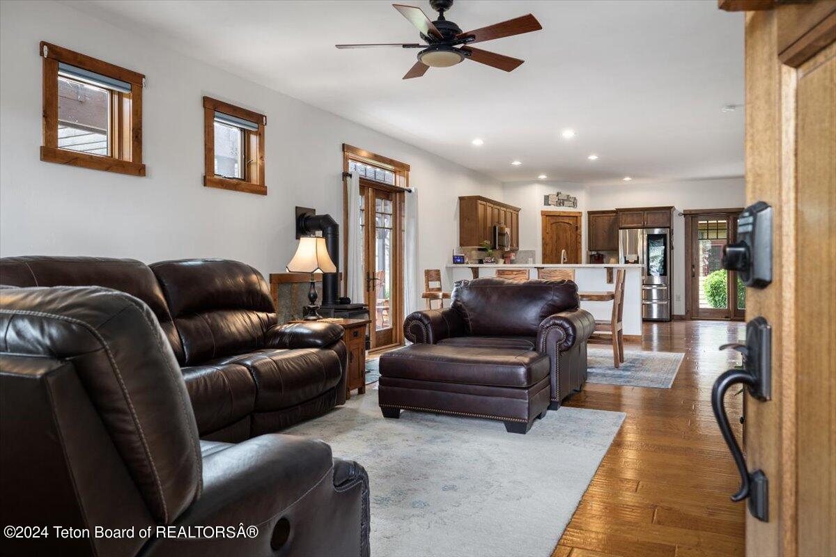 Victor, Idaho 83455, United States, 3 Bedrooms Bedrooms, ,2 BathroomsBathrooms,Residential,Active,53690