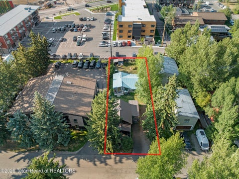 Photo of 235237 ASPEN Drive, Jackson, WY 83001 (MLS # 26-2099)
