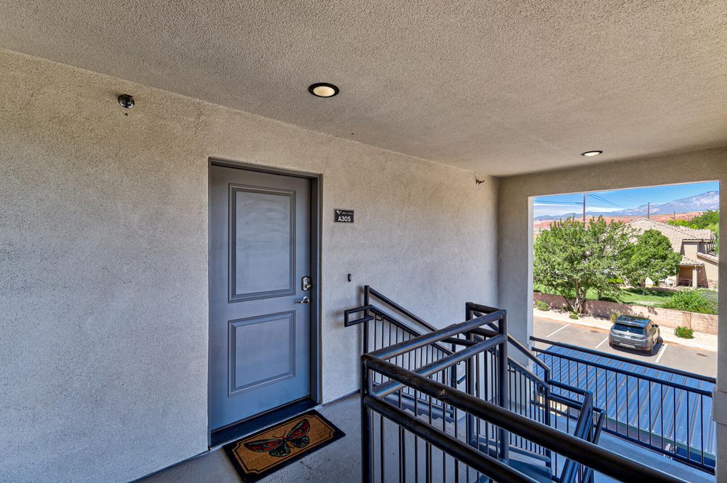 Photo of 1167 E Telegraph ST #A-305, Washington, UT 84780 (MLS # 113054)