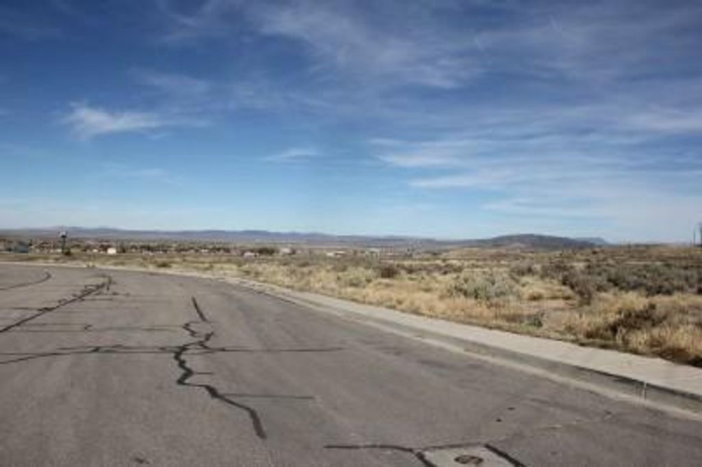 Photo of 1318 North Interchange #0417854, Cedar City, UT 84720 (MLS # 111535)