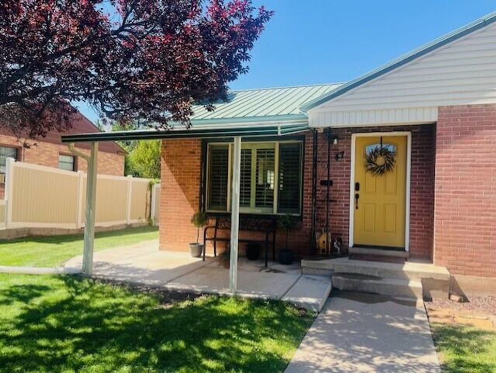 Photo of 47 N 1050 W, Cedar City, UT 84720 (MLS # 114992)