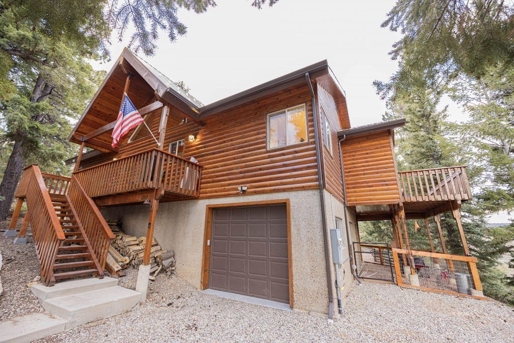Photo of 1280 E Lost Creek RD, Duck Creek Village, UT 84762 (MLS # 117125)