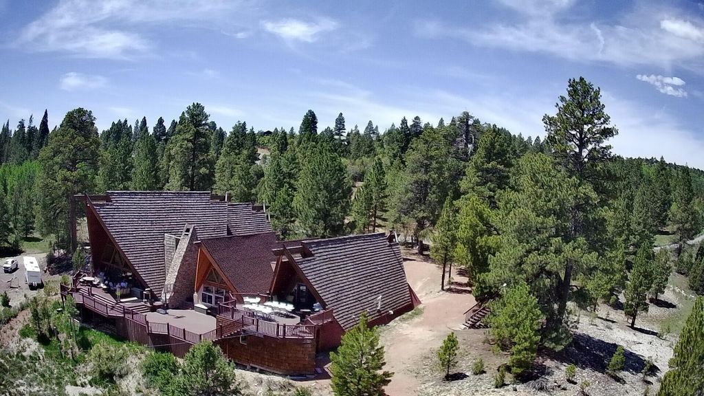 Photo of 2814 N Dead Horse LP, Duck Creek Village, UT 84762 (MLS # 113771)