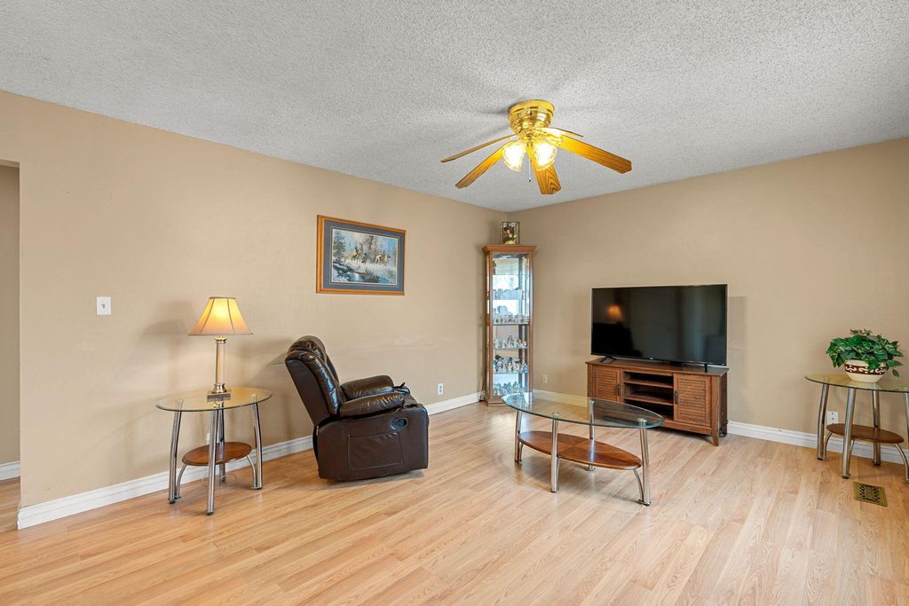 Photo of 405 W Rosewood CIR, Cedar City, UT 84721 (MLS # 114180)