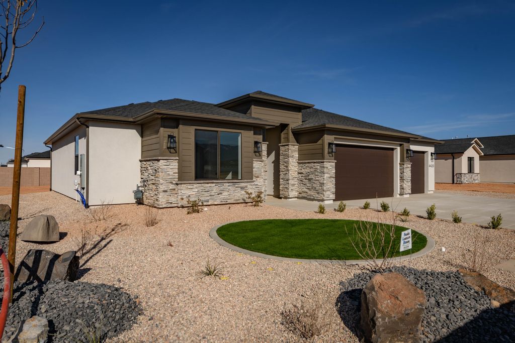 Photo of 4420 W 100 N #Lot 187, Cedar City, UT 84720 (MLS # 112769)