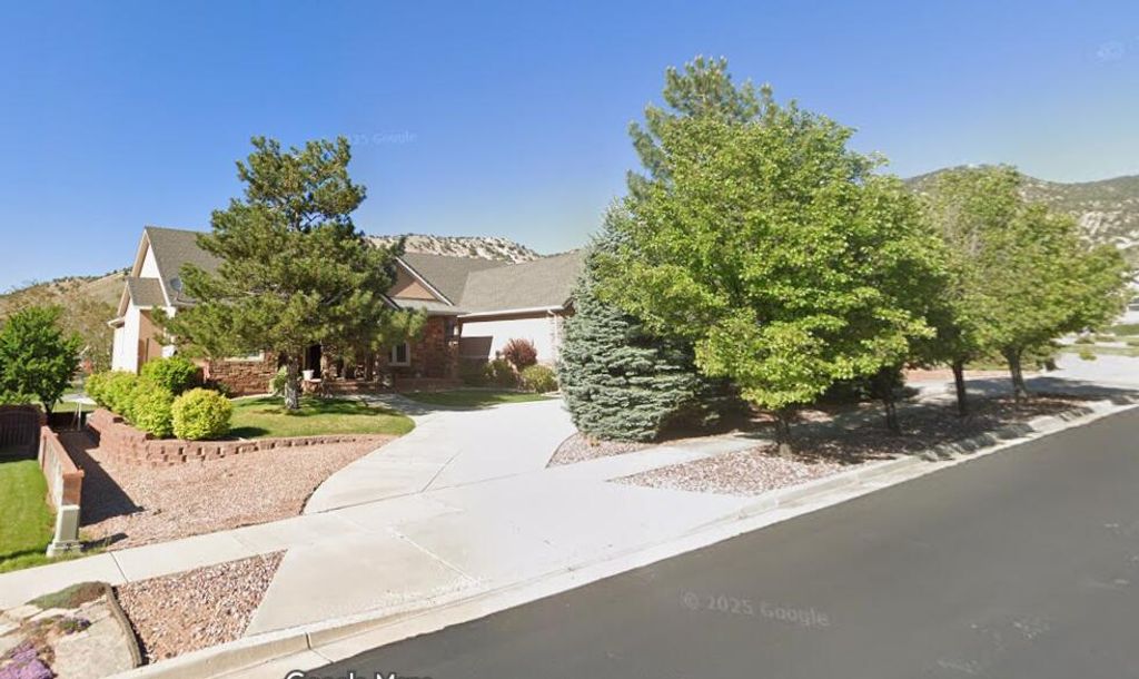 Photo of 481 E Canyon View DR, Cedar City, UT 84721 (MLS # 113721)