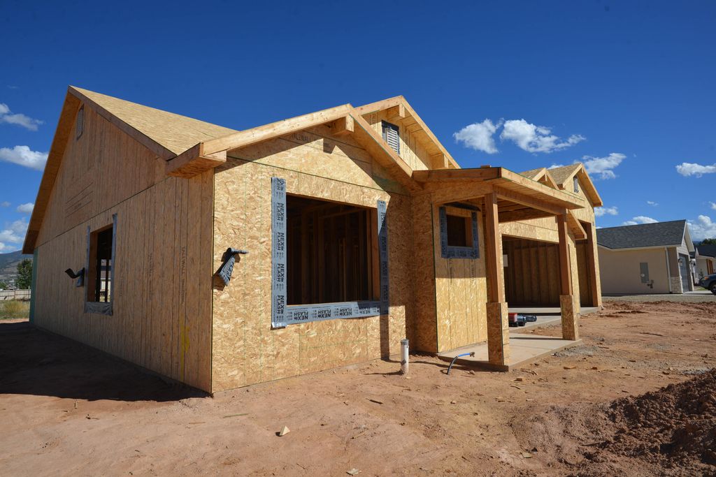 Photo of 4978 N 75 E, Enoch, UT 84721 (MLS # 112972)