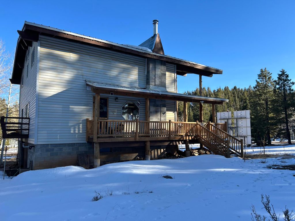 Photo of 1330 W Strawberry Point RD, Duck Creek Village, UT 84762 (MLS # 114533)