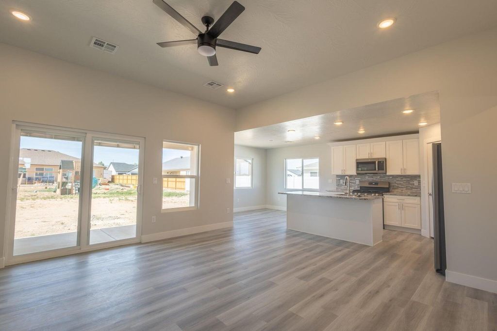 Photo of 53 Valley Gate Estates, Enoch, UT 84721 (MLS # 115318)