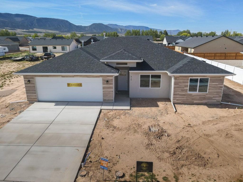 Photo of 53 Valley Gate Estates, Enoch, UT 84721 (MLS # 115318)