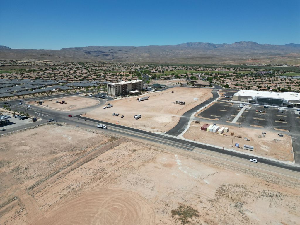 Photo of 878 W Nighthawk DR, Saint George, UT 84790 (MLS # 115331)