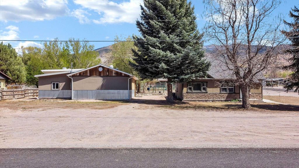 Photo of 195 S 200 E, Monroe, UT 84754 (MLS # 115663)