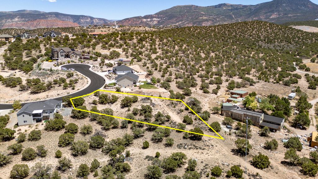 Photo of 174 S Chaparral Drive DR #Lot 51, Cimarron Hei, Cedar City, UT 84720 (MLS # 116985)