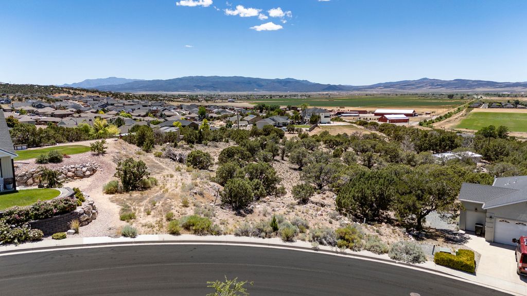 Photo of 174 S Chaparral Drive DR #Lot 51, Cimarron Hei, Cedar City, UT 84720 (MLS # 116985)