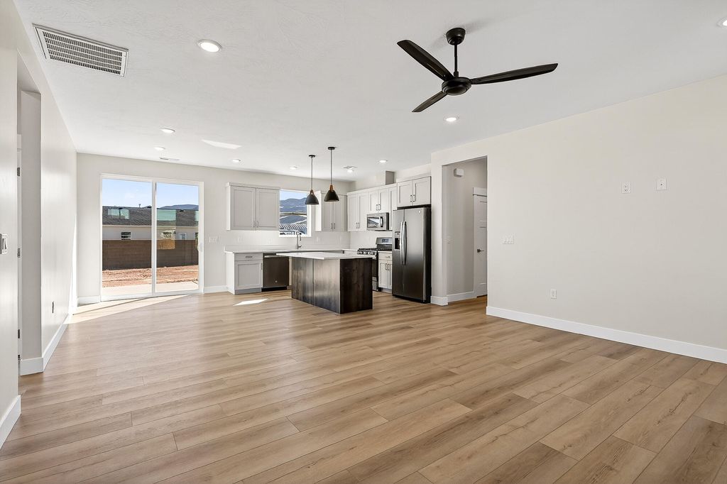 Photo of 5152 N Matheson Way, Enoch, UT 84721 (MLS # 116059)