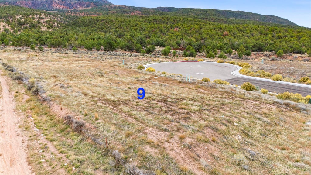 Photo of 15811571 S Melanie Way S #LOT 9, Cedar City, UT 84720 (MLS # 118582)