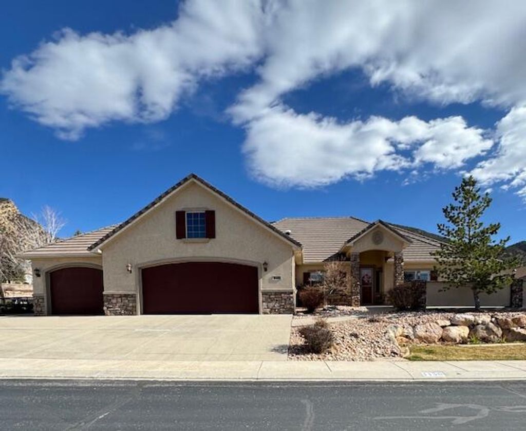 Photo of 1130 E Fiddlers Canyon RD, Cedar City, UT 84721 (MLS # 115224)