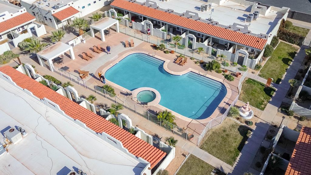 Photo of 1999 W CANYON VIEW DR #39, Saint George, UT 84770 (MLS # 114644)