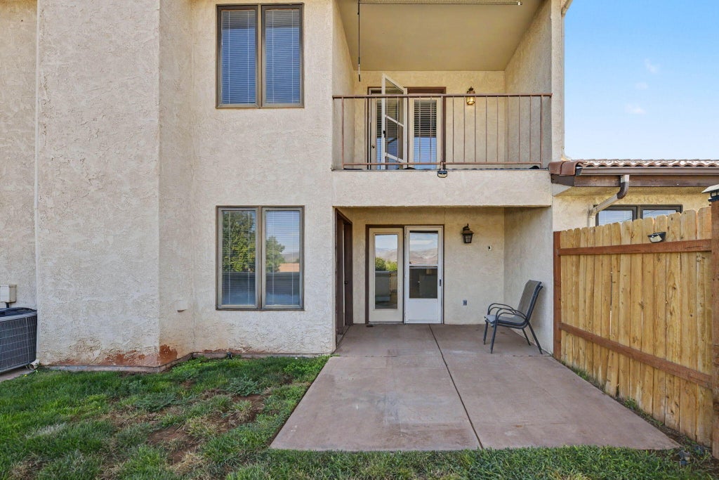 Photo of 10 N VALLEY VIEW DR #110, Saint George, UT 84770 (MLS # 117875)