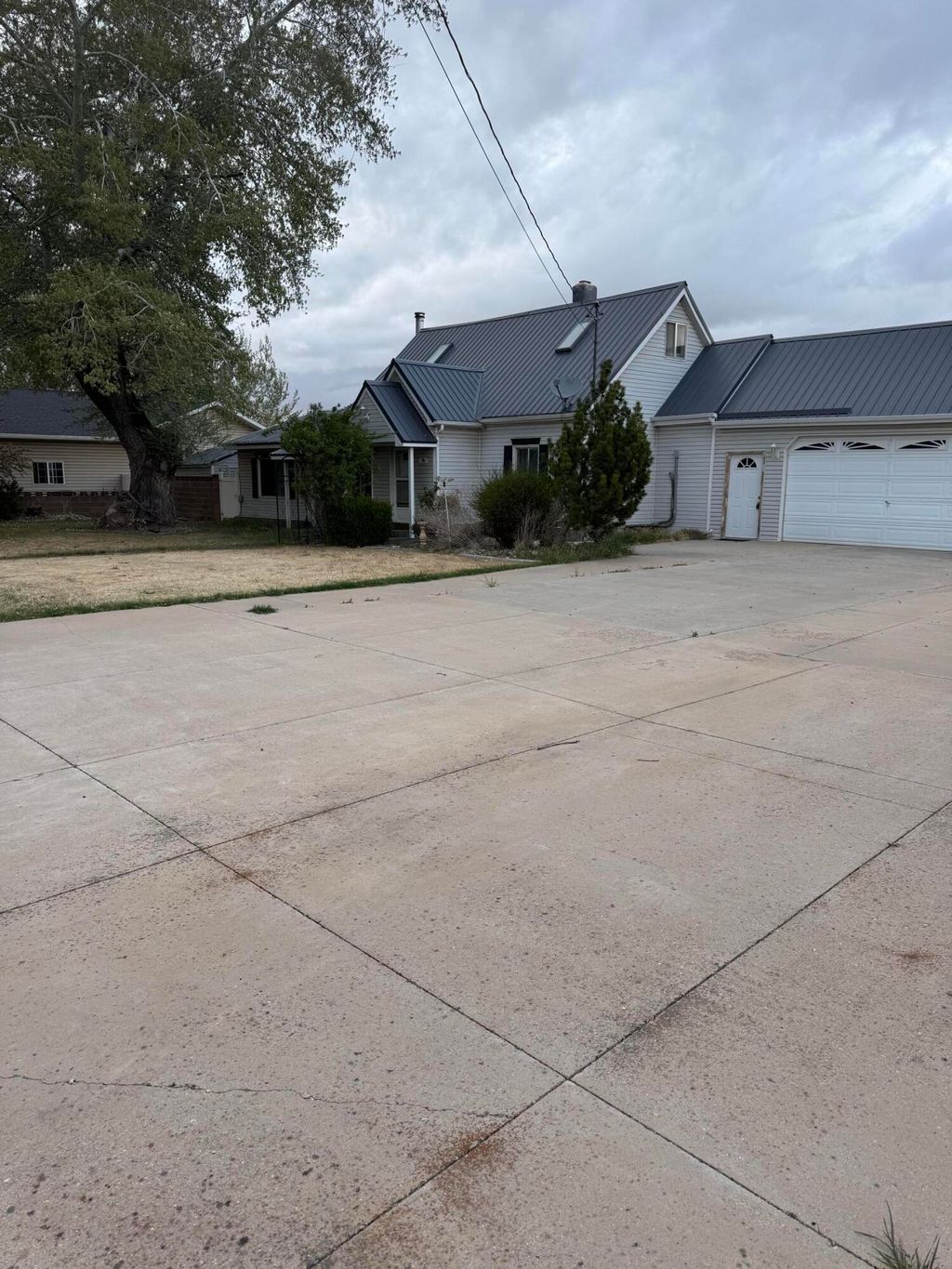 Photo of 76 W 500 N, Parowan, UT 84761 (MLS # 115582)