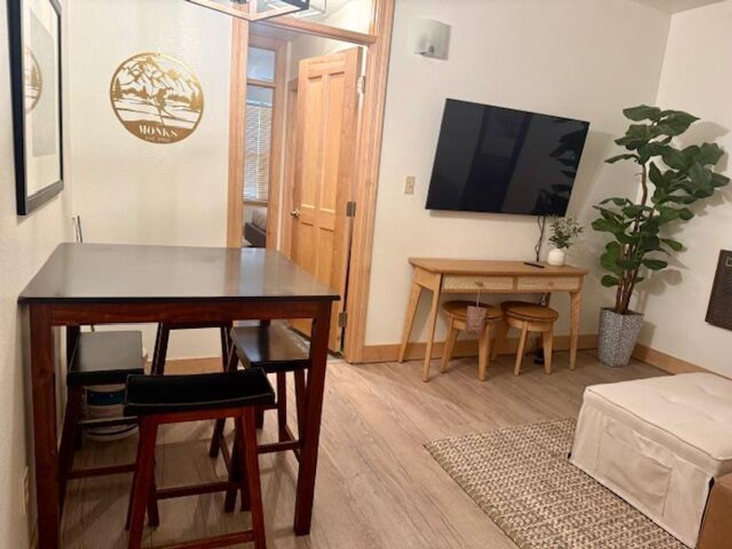 Photo of 223 W Hunter Ridge DR #e208, Brian Head, UT 84719 (MLS # 115496)