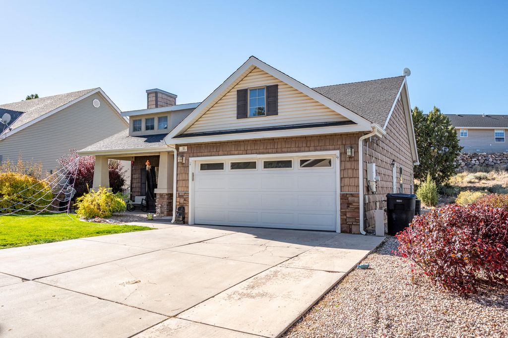 Photo of 339 N Tahquitz DR, Cedar City, UT 84720 (MLS # 113677)