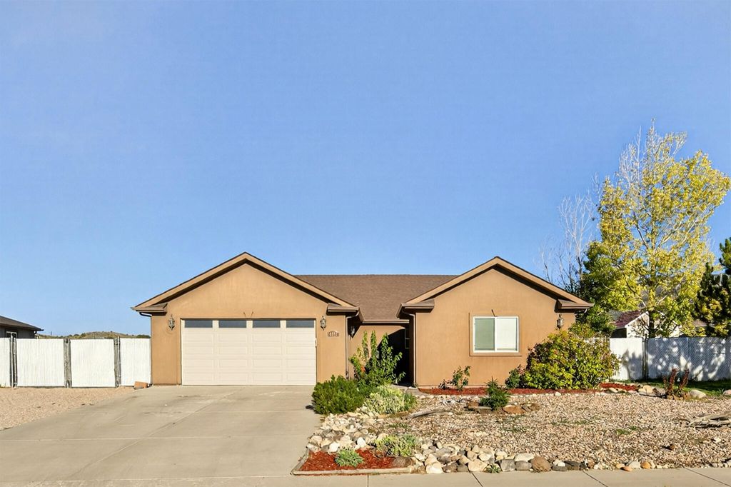 Photo of 5202 N Tomahawk DR N, Enoch, UT 84721 (MLS # 113195)