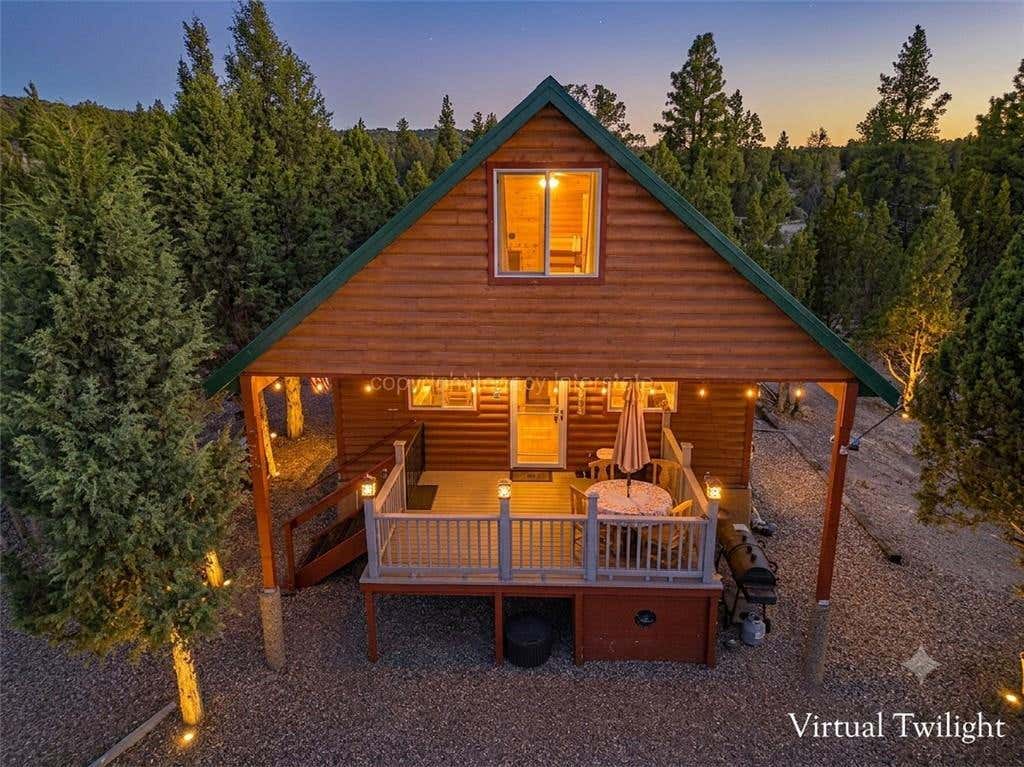 Photo of 4655 N Koshem Way, Alton, UT 84710 (MLS # 117557)