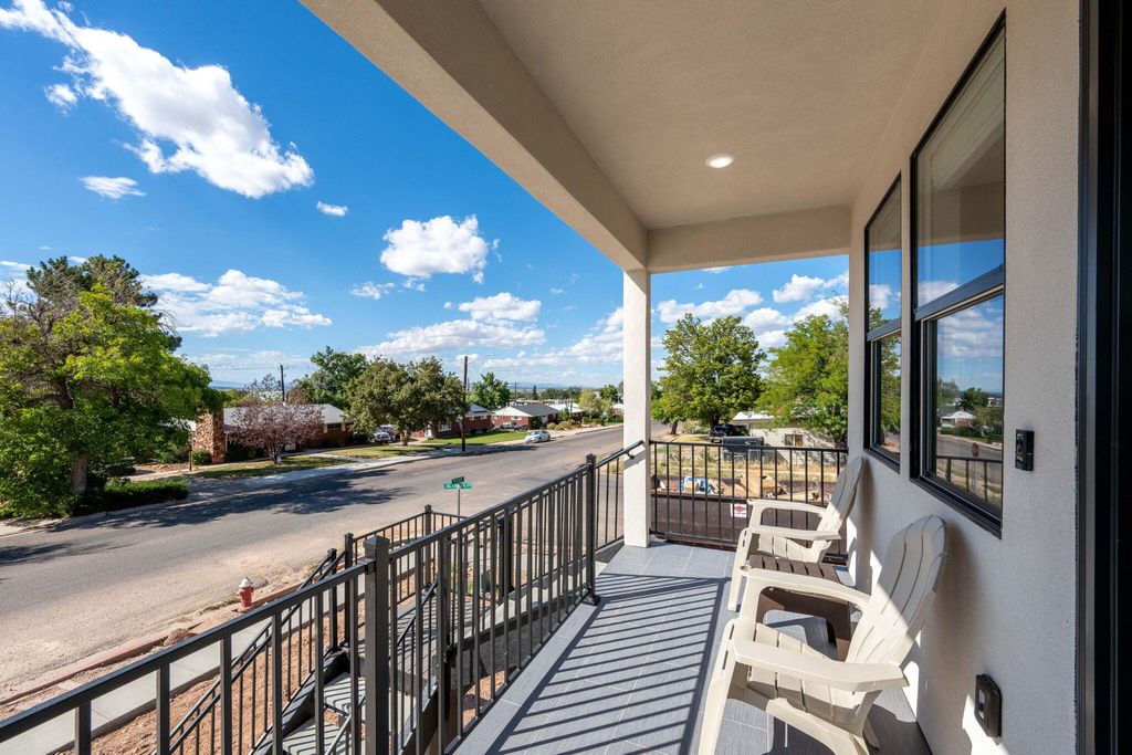 Photo of 613 S 75 E, Cedar City, UT 84720 (MLS # 113439)