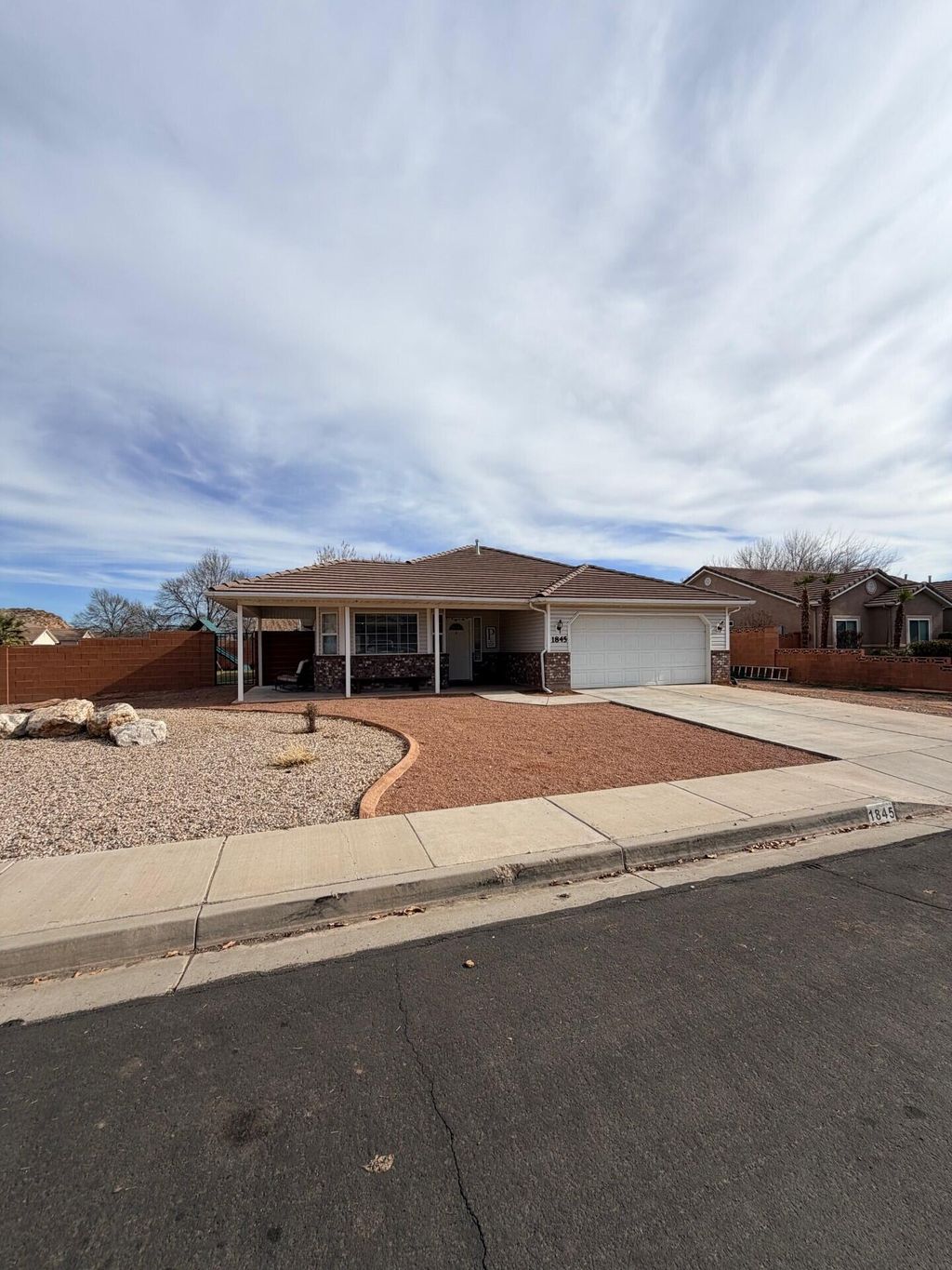 Photo of 1845 Pommel CIR, Washington, UT 84780 (MLS # 114456)