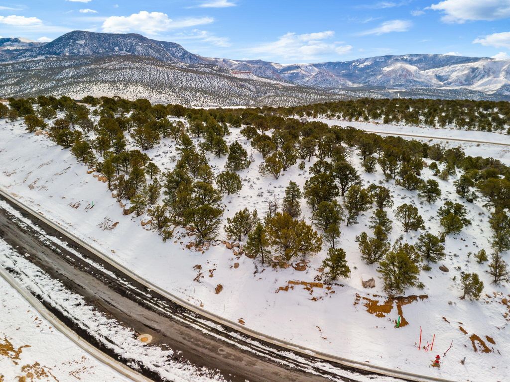 Photo of W South Mountain DR #lot 15, Cedar City, UT 84720 (MLS # 115820)