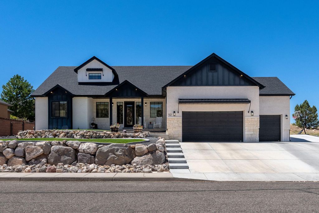 Photo of 52 S House Rock DR, Cedar City, UT 84720 (MLS # 112489)