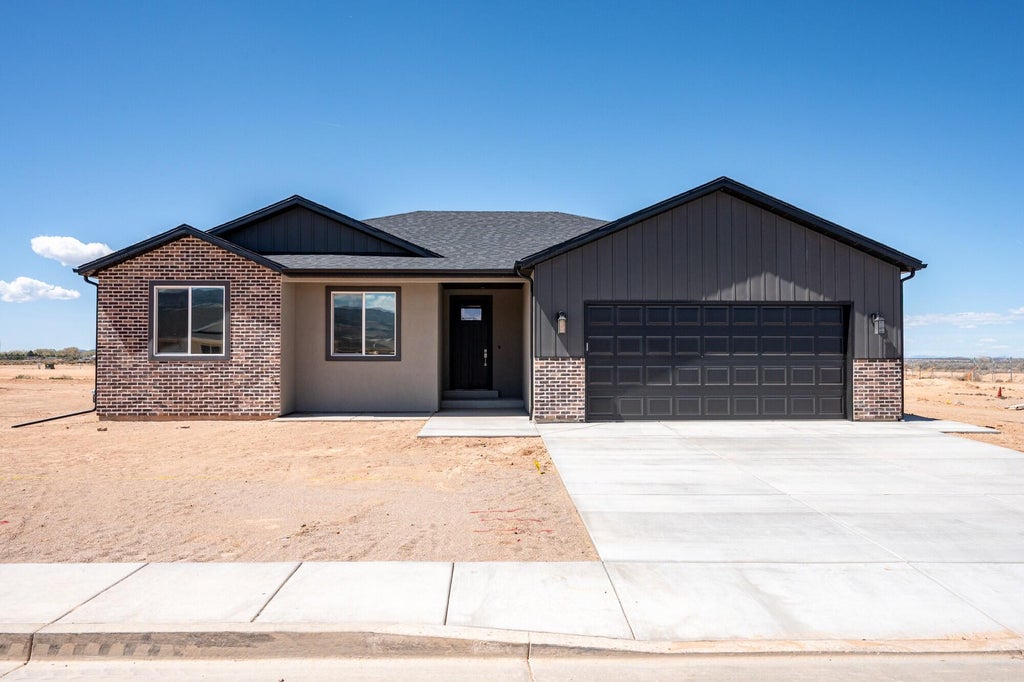 Photo of 4129 N 350 W, Cedar City, UT 84721 (MLS # 118011)
