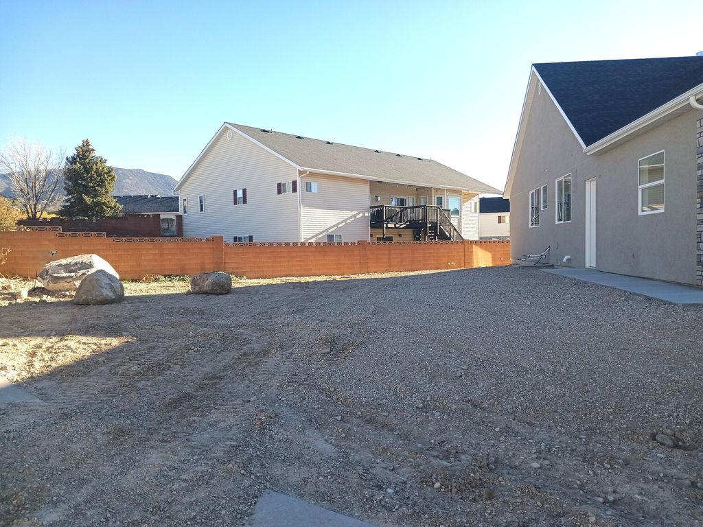 Photo of 2259 Holly Circle Cir, Cedar City, UT 84720 (MLS # 111337)