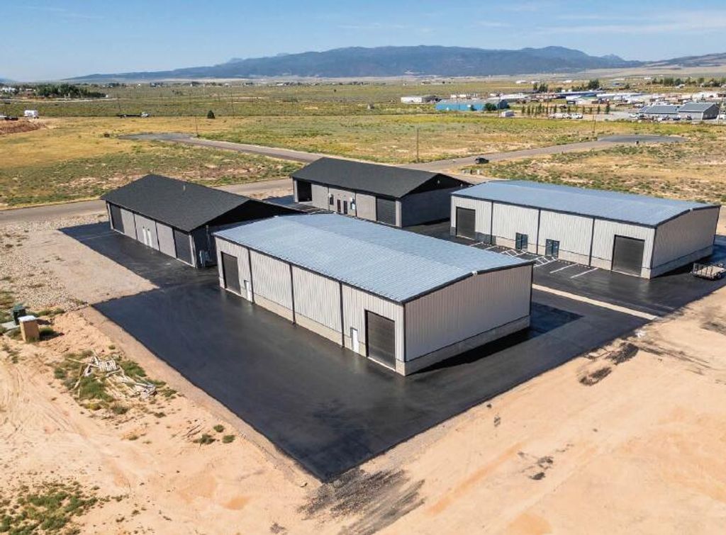 Photo of 700 N 5400 W, Cedar City, UT 84720 (MLS # 114648)